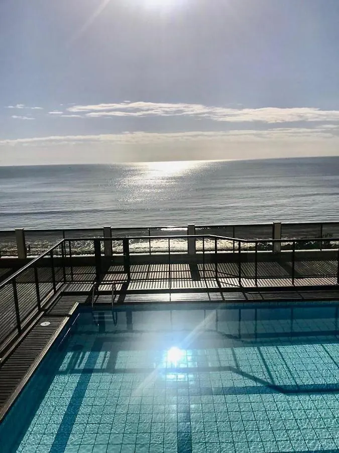 Apartamento Luxuoso De Frente Para O Mar Reformado Apartamento Balneário Camboriú 0*,  Brasil
